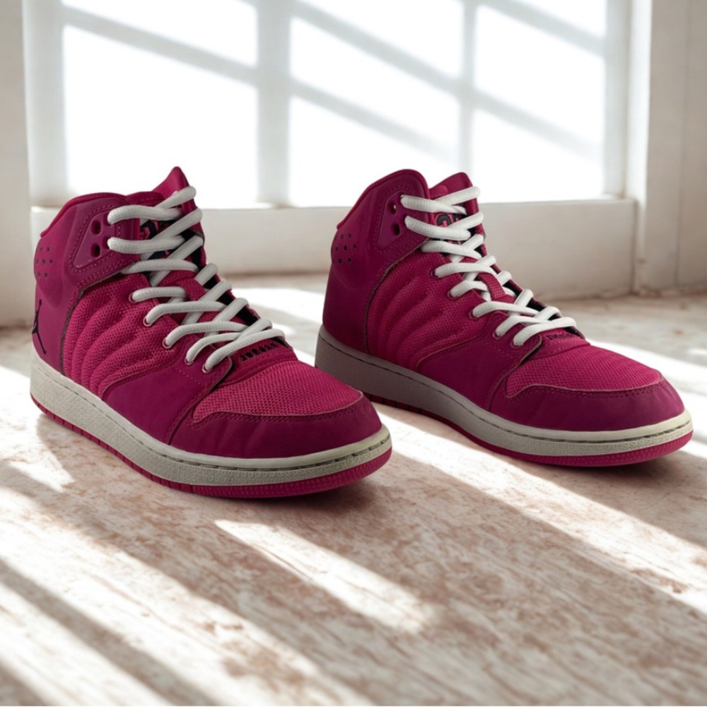 Jordan 1 Flight 4 GG in Vivid Pink Girls Size 4
